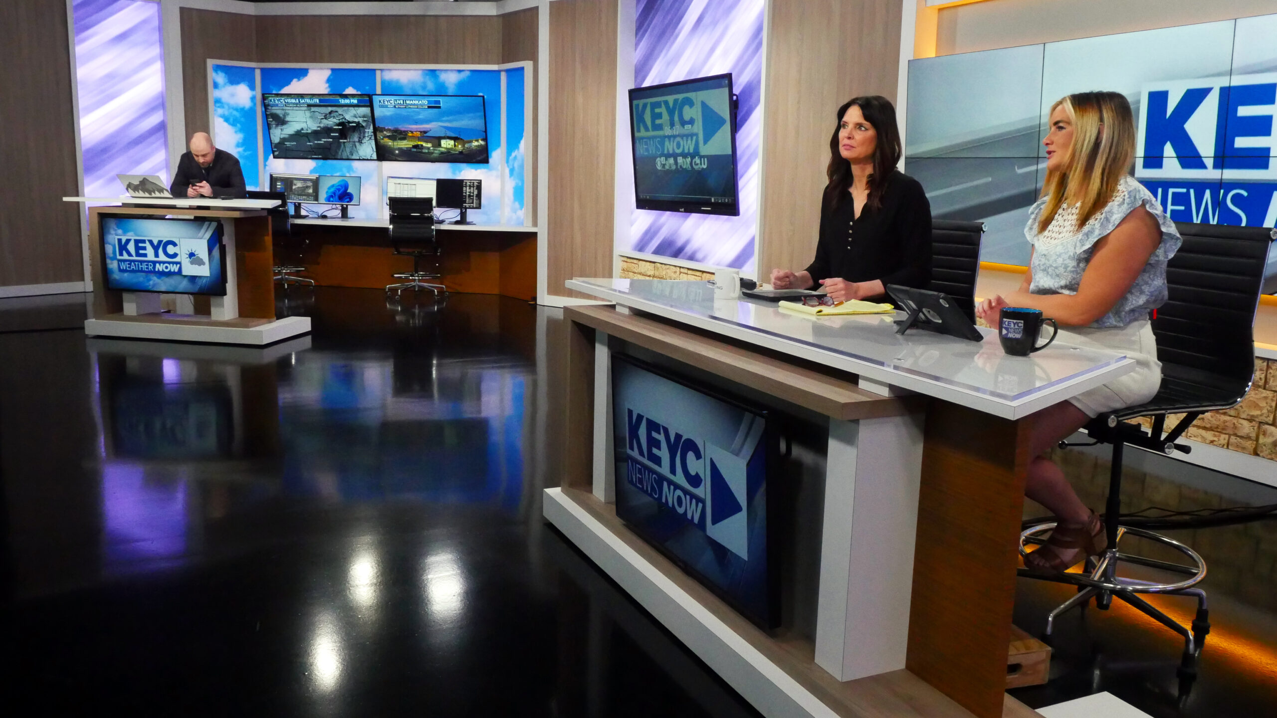 KEYC News Now Erector Sets Inc Broadcast Set Design & Fabrication